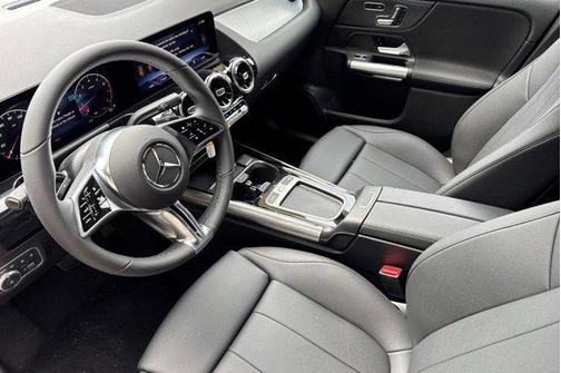Night Black 2026 Mercedes-Benz GLA 250 4MATIC