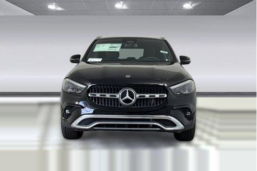 Night Black 2026 Mercedes-Benz GLA 250 4MATIC