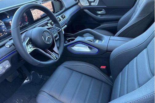 Obsidian Black Metallic 2026 Mercedes-Benz GLE 580 4MATIC