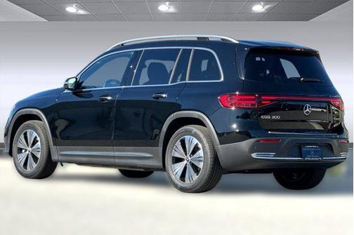 2025 Mercedes-Benz EQB 300 4MATIC