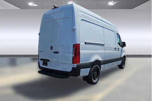 2025 Mercedes-Benz Sprinter 2500 Standard Roof