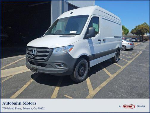 2025 Mercedes-Benz Sprinter 2500 Standard Roof