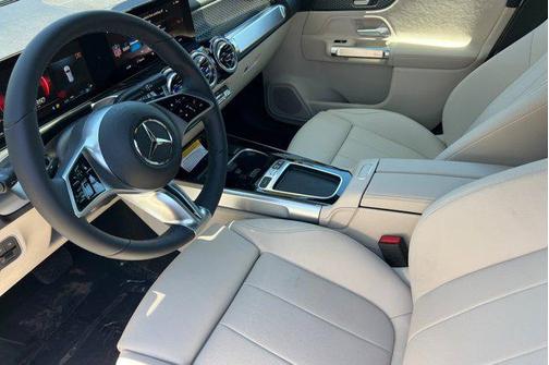 2025 Mercedes-Benz GLB 250 Base