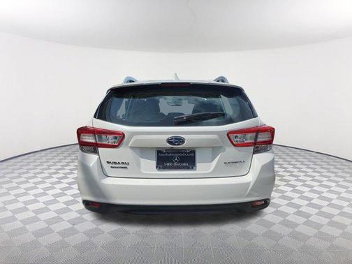 2018 Subaru Impreza 2.0i Premium