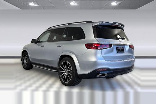 Cirrus Silver Metallic 2026 Mercedes-Benz GLS 450 4MATIC
