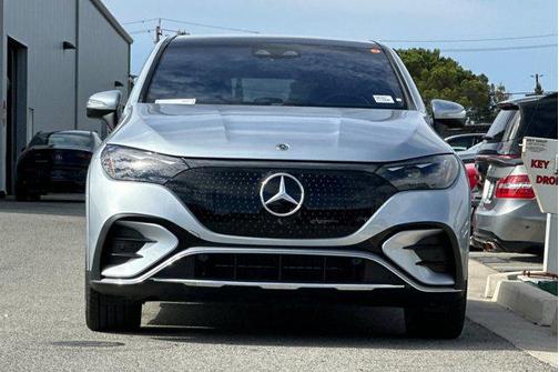 2026 Mercedes-Benz EQE 320 EQE 320