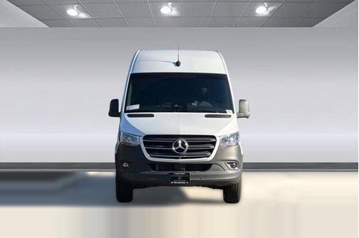 2026 Mercedes-Benz Sprinter 2500 High Roof