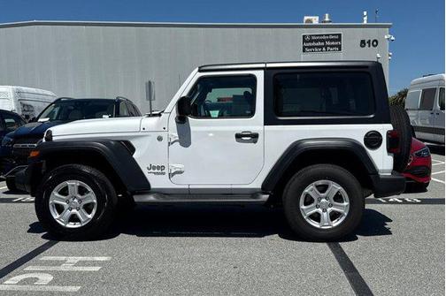 Bright White Clearcoat 2018 Jeep Wrangler Sport S