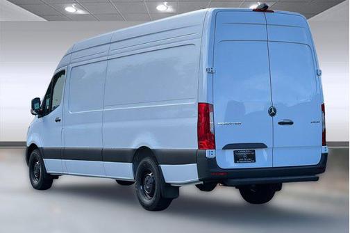 2026 Mercedes-Benz Sprinter 2500 High Roof