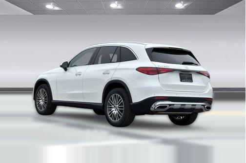 2026 Mercedes-Benz GLC 300 Base