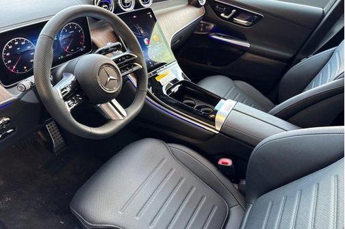 2025 Mercedes-Benz GLC 300 4MATIC