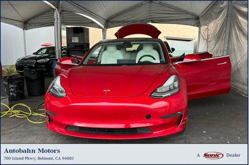 2018 Tesla Model 3 Long Range