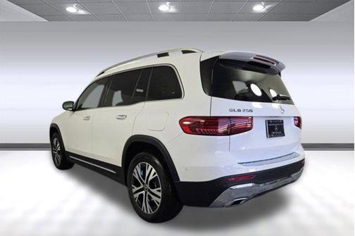 2025 Mercedes-Benz GLB 250 4MATIC
