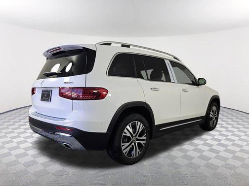 2025 Mercedes-Benz GLB 250 4MATIC
