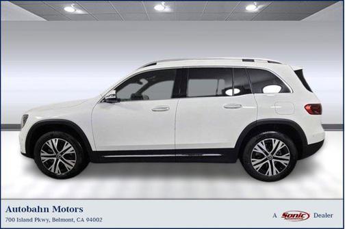 2025 Mercedes-Benz GLB 250 4MATIC