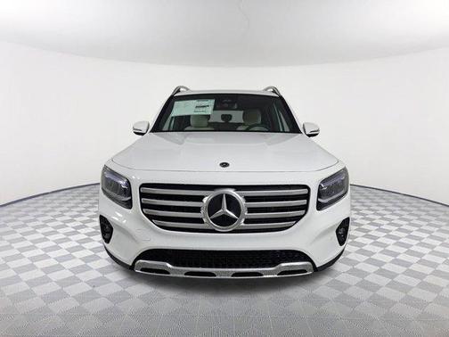 2025 Mercedes-Benz GLB 250 4MATIC