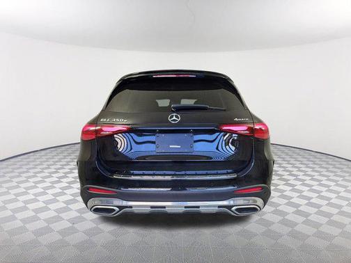 2025 Mercedes-Benz GLC 350e Base