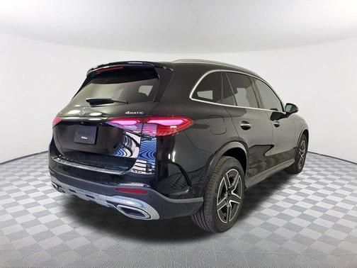 2025 Mercedes-Benz GLC 350e Base