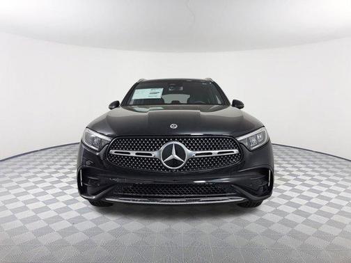 2025 Mercedes-Benz GLC 350e Base