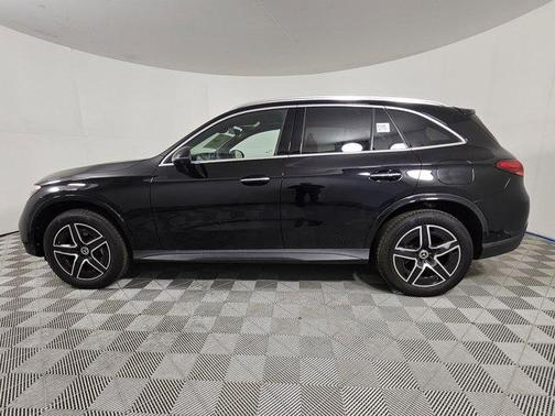 2025 Mercedes-Benz GLC 350e Base