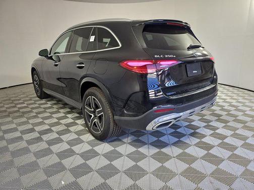 2025 Mercedes-Benz GLC 350e Base