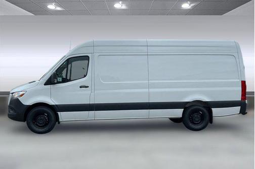 2026 Mercedes-Benz Sprinter 2500 High Roof