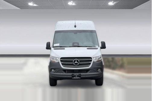 2026 Mercedes-Benz Sprinter 2500 High Roof
