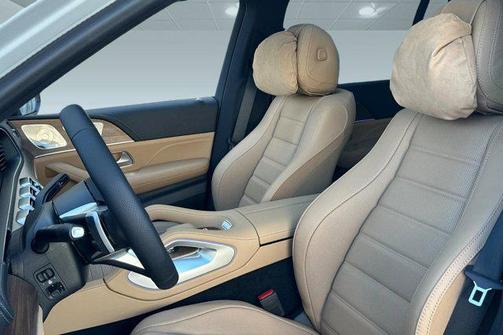 2026 Mercedes-Benz GLS 450 4MATIC