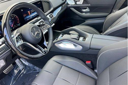 2026 Mercedes-Benz GLS 450 4MATIC