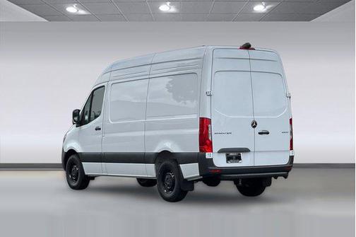 2025 Mercedes-Benz Sprinter 2500 Standard Roof