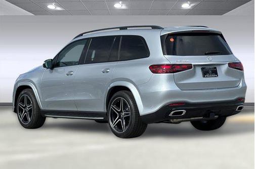 2026 Mercedes-Benz GLS 450 4MATIC