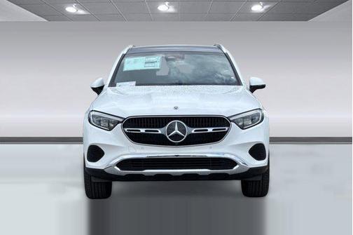 Polar White 2026 Mercedes-Benz GLC 300 Base
