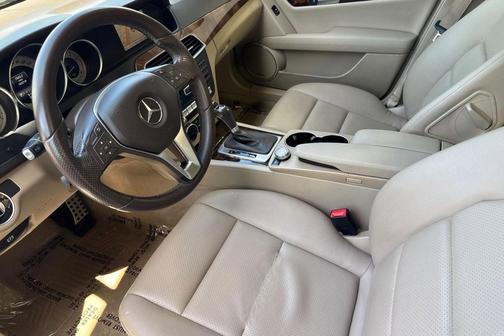 Polar White 2014 Mercedes-Benz C-Class C 250 Sport