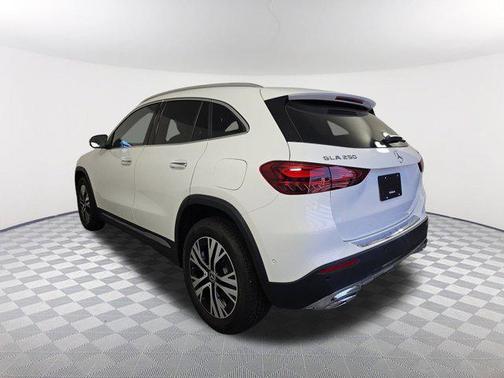 2025 Mercedes-Benz GLA 250 4MATIC