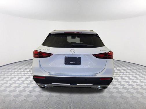 2025 Mercedes-Benz GLA 250 4MATIC