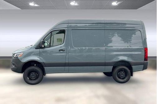 2026 Mercedes-Benz Sprinter 2500 Standard Roof