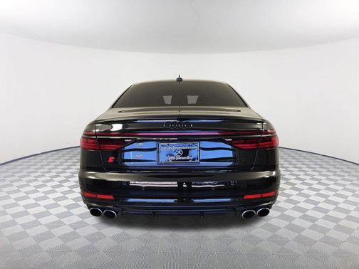 2023 Audi S8 4.0T