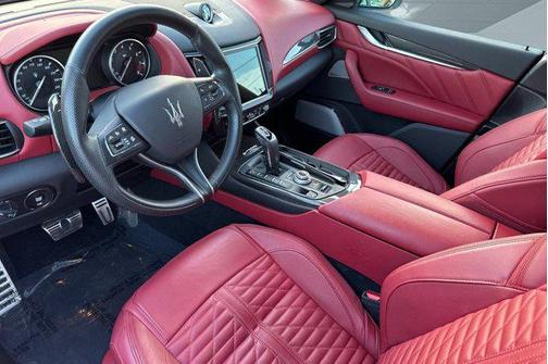 2023 Maserati Levante Trofeo