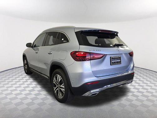 2025 Mercedes-Benz GLA 250 Base