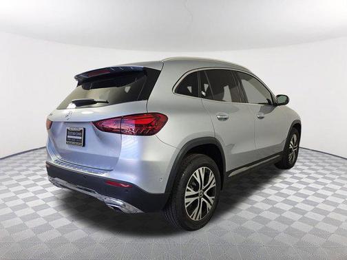 2025 Mercedes-Benz GLA 250 Base