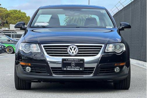 2008 Volkswagen Passat VR6 4Motion