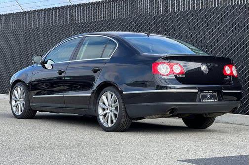 2008 Volkswagen Passat VR6 4Motion