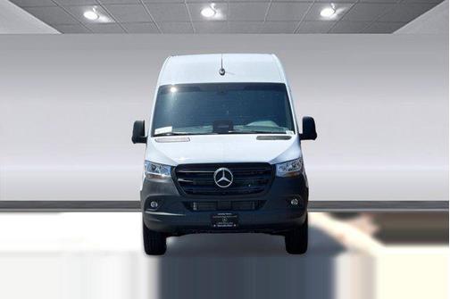 Arctic White 2026 Mercedes-Benz Sprinter 2500 High Roof