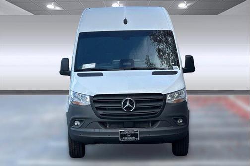 2025 Mercedes-Benz Sprinter 2500 High Roof