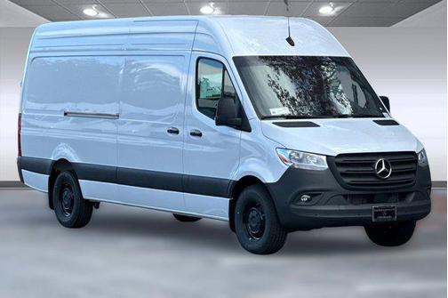2025 Mercedes-Benz Sprinter 2500 High Roof