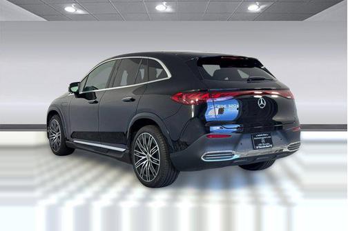 Obsidian Black Metallic 2026 Mercedes-Benz EQE 320+ EQE 320+