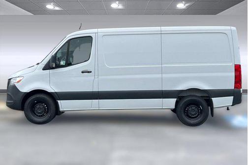 2026 Mercedes-Benz Sprinter 2500 Standard Roof