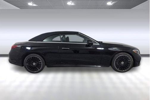 2025 Mercedes-Benz CLE 300 4MATIC Cabriolet