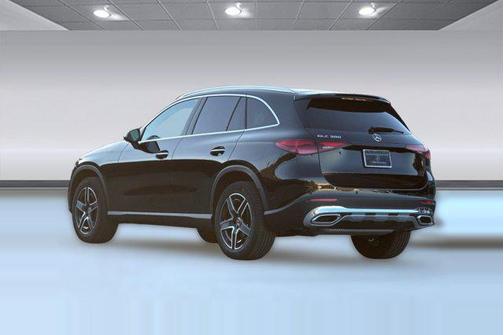 2026 Mercedes-Benz GLC 300 Base