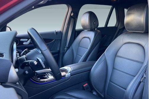 2022 Mercedes-Benz GLC 300 4MATIC